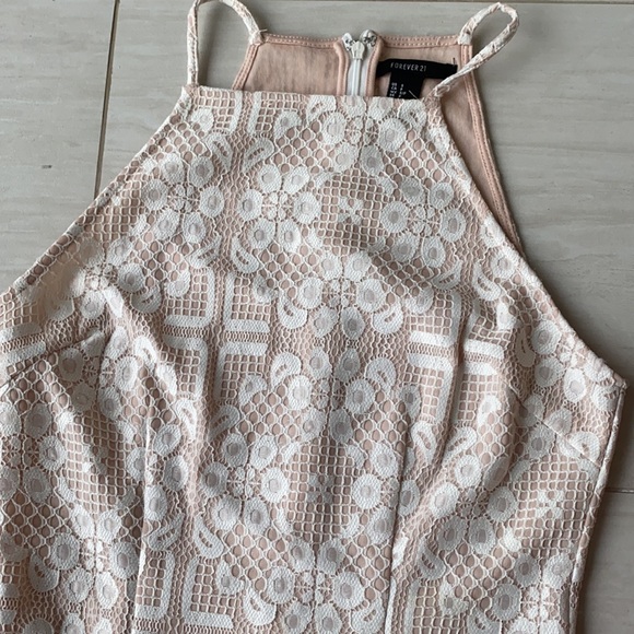 Forever21 Scalloped White Lace Dress size small - Picture 6 of 8